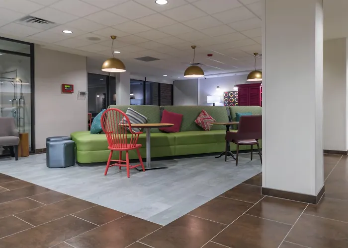 Home2 By Hilton 3* Kingman